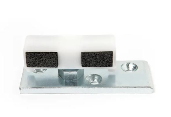 A view of a Assa Abloy - Floor guide GS-F (Felt), on a white background.