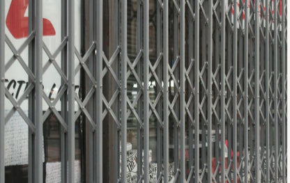Retractable Security Gate